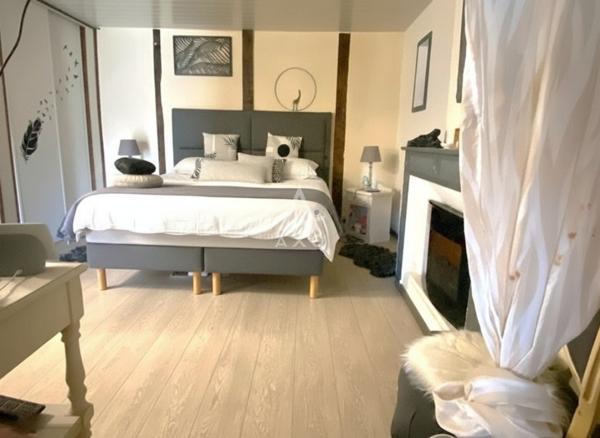 MAISON DE CARACTERE DANS LES LANDES