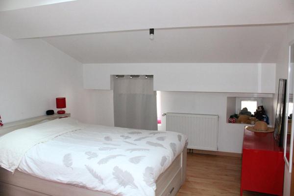 Maison Langogne 5 pièce(s) 129 m2 avec cour et garage