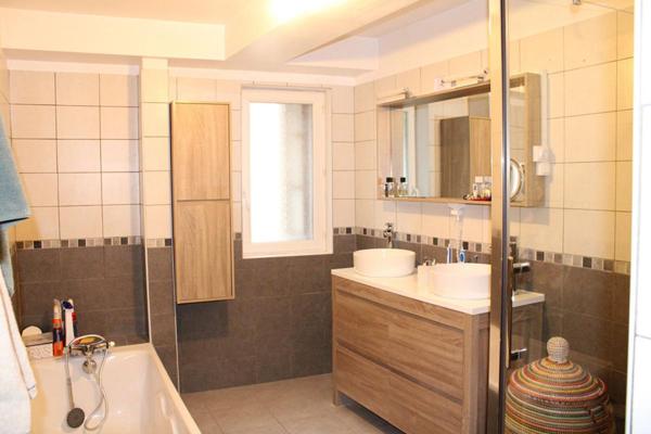 Maison Langogne 5 pièce(s) 129 m2 avec cour et garage