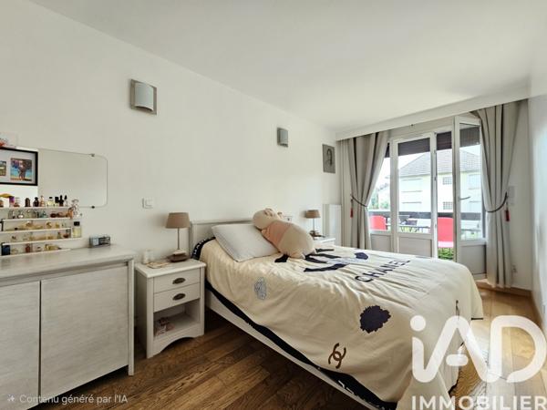 Location appartement 5 pièces 108 m² Villemomble