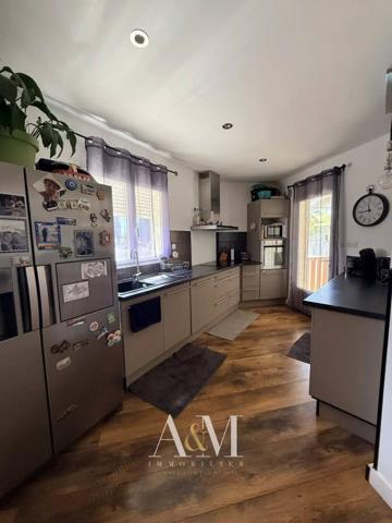 Maison T4 98 m² + garage + piscine /413 m²