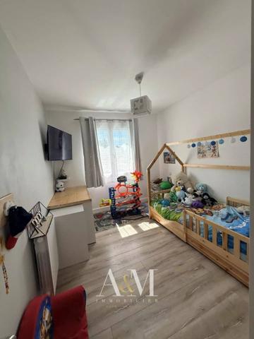 Maison T4 98 m² + garage + piscine /413 m²