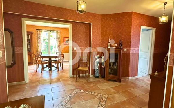 Maison à vendre    7 pièces • 241 m2 Limoges