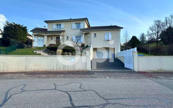 Maison à vendre    7 pièces • 241 m2 Limoges