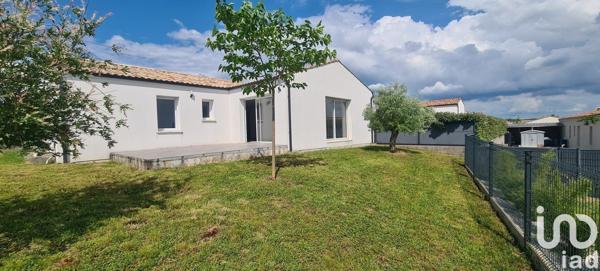 Maison à vendre 4 pièces 101 m² Saint-Georges-des-Coteaux