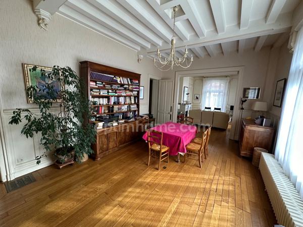 MAISON CENTRE VILLE SAINT-QUENTIN 8 PCES 215M2