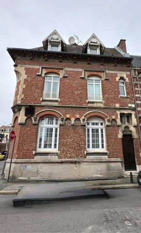 MAISON CENTRE VILLE SAINT-QUENTIN 8 PCES 215M2