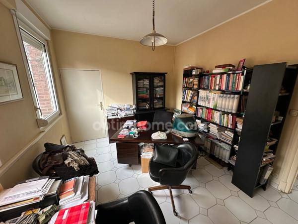 MAISON CENTRE VILLE SAINT-QUENTIN 8 PCES 215M2