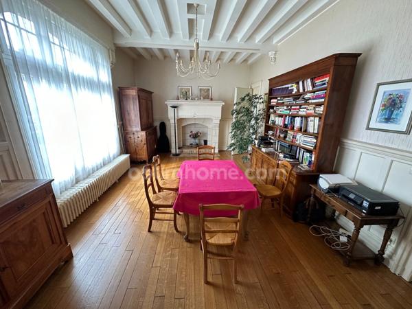 MAISON CENTRE VILLE SAINT-QUENTIN 8 PCES 215M2