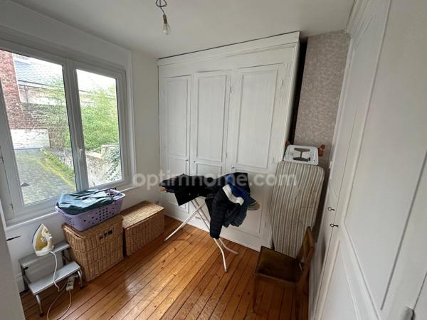 MAISON CENTRE VILLE SAINT-QUENTIN 8 PCES 215M2