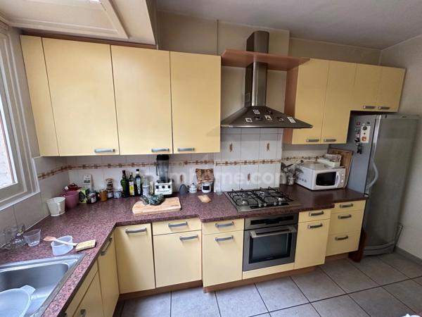 MAISON CENTRE VILLE SAINT-QUENTIN 8 PCES 215M2