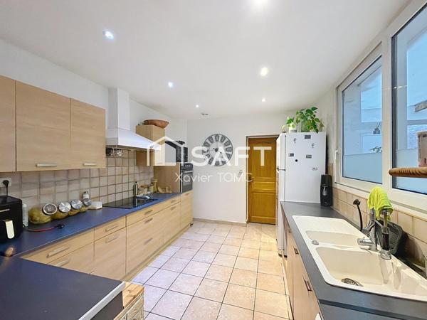 MAISON DE VILLE / HANGAR 140m2