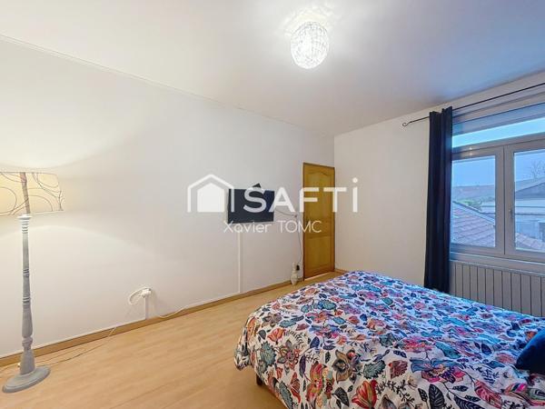 MAISON DE VILLE / HANGAR 140m2