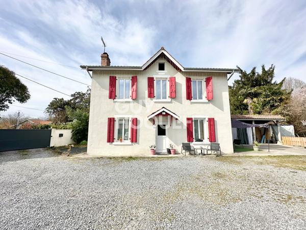 Maison proche ORTHEZ avec jardin
