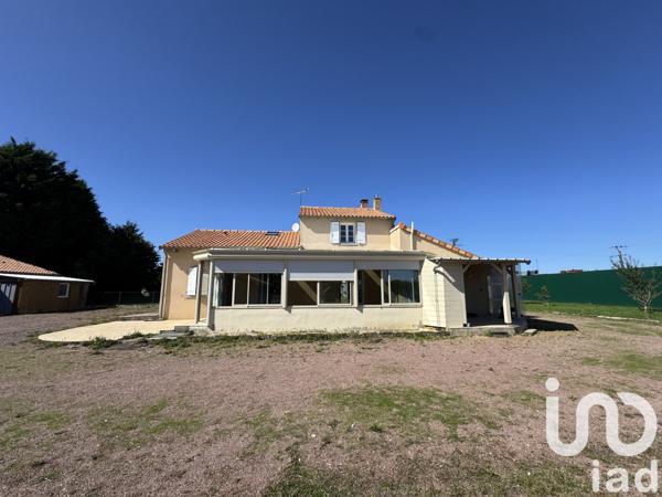 Maison à vendre 5 pièces 234 m² Doussay