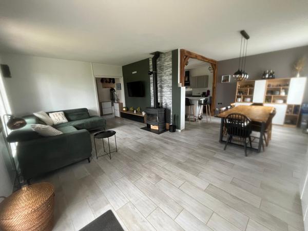 Climatisée - maison semi-enterrée sur terrain piscinable