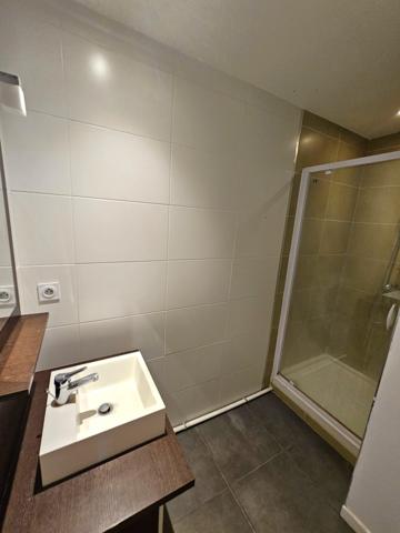BORDEAUX BARRIÈRE JUDAÏQUE : APPARTEMENT T2 AVEC PARKING
