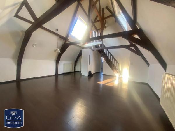 Appartement à louer 3 pièces 70.25m² Valenciennes (59300)