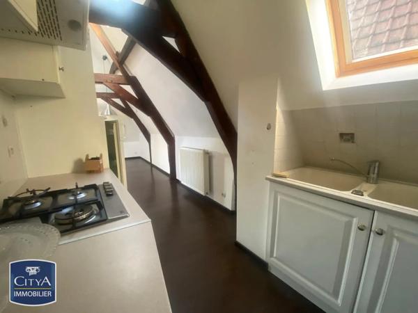 Appartement à louer 3 pièces 70.25m² Valenciennes (59300)