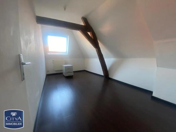 Appartement à louer 3 pièces 70.25m² Valenciennes (59300)