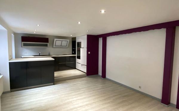 Maison à louer    3 pièces • 103,16 m2 Thann