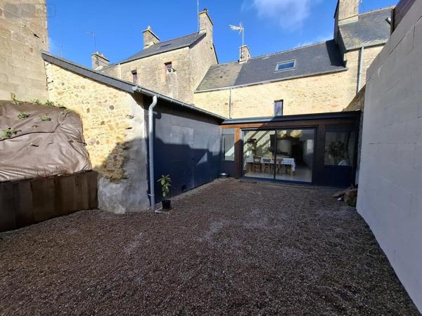 Maison à vendre à Saint-Pierre-Église dans la Manche (50330), ref : 50108-4739