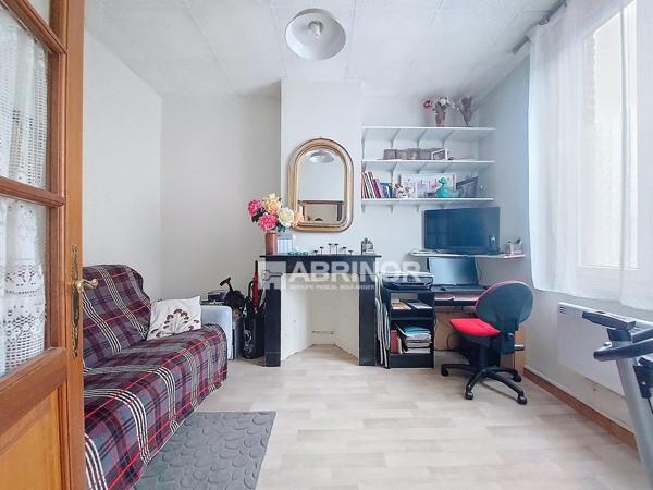 MAISON avec jardin. Chambre au Rez-de-chaussée - BLANC SEAU, proche métro CARLIER TOURCOING