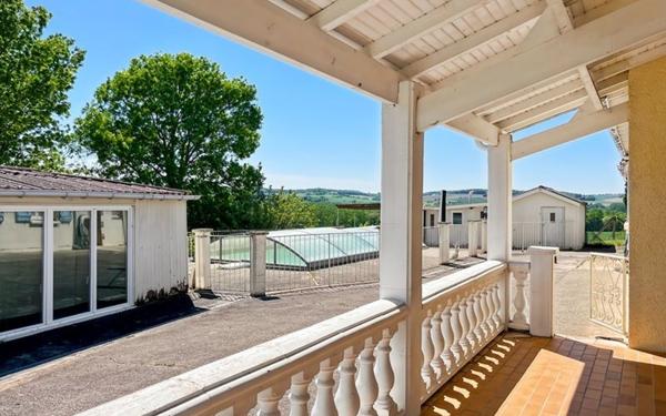 Maison à vendre    4 pièces •  Lectoure