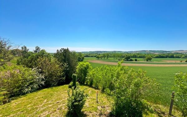 Maison à vendre    4 pièces •  Lectoure