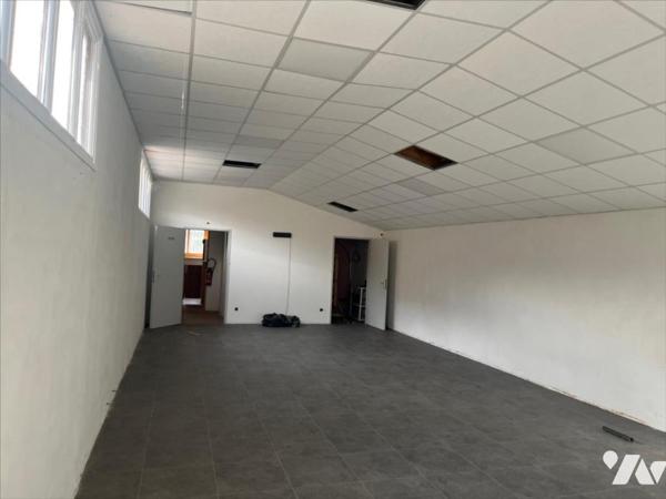 BATIMENT PROFESSIONNEL