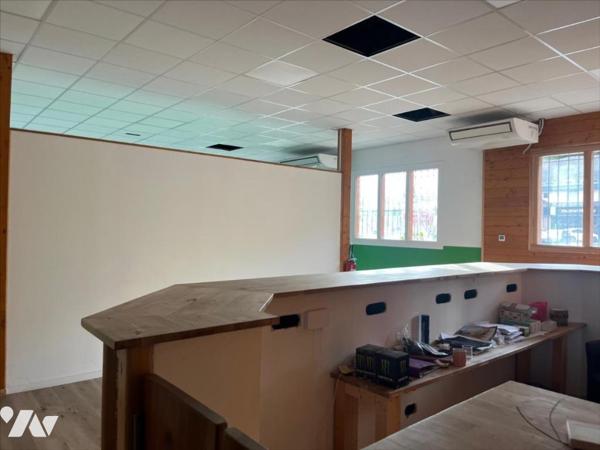 BATIMENT PROFESSIONNEL