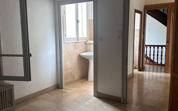 Maison à vendre    10 pièces •  Neuvic