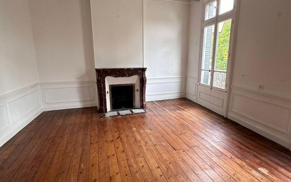 Maison à vendre    10 pièces •  Neuvic