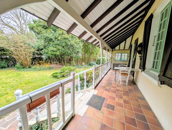 Maison de charme au cœur du Parc Beauséjour – cadre exceptionnel, sans vis-à-vis