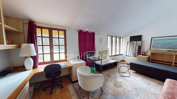 Maison de charme au cœur du Parc Beauséjour – cadre exceptionnel, sans vis-à-vis