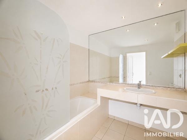 Appartement à vendre 2 pièces 44 m² Le Rouret