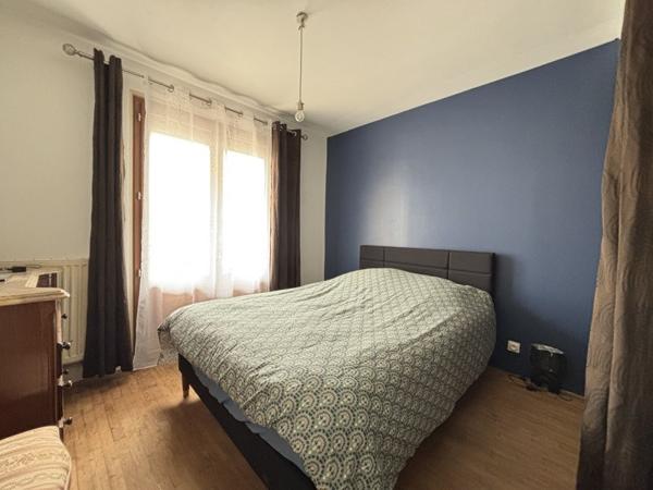 Maison à vendre 112 224 € Mehun-sur-Yèvre 4 p 65 m² DPE E