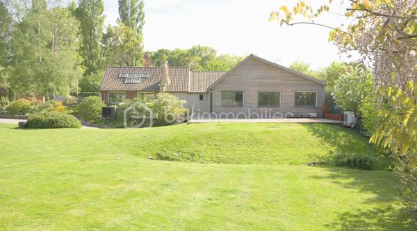 Maison de 380 m²