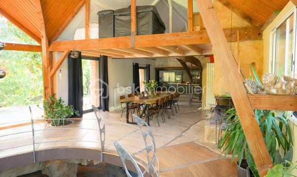 Maison de 380 m²