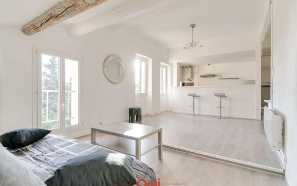Appartement à vendre    2 pièces • 45,21 m2 Marseille 12