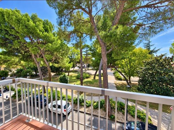 Appartement Balaruc Les Bains 4 pièce(s) 88 m2 avec garage