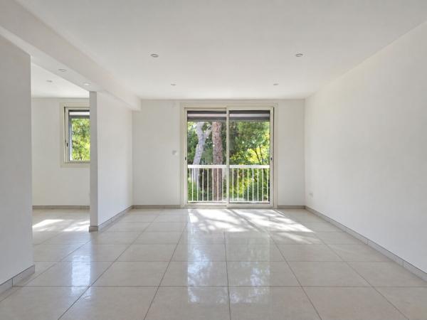Appartement Balaruc Les Bains 4 pièce(s) 88 m2 avec garage