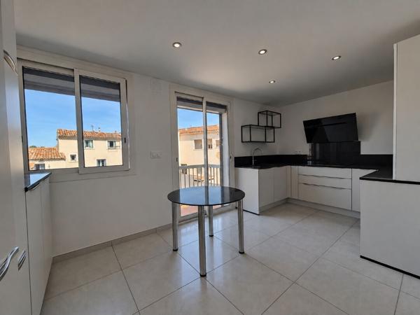 Appartement Balaruc Les Bains 4 pièce(s) 88 m2 avec garage