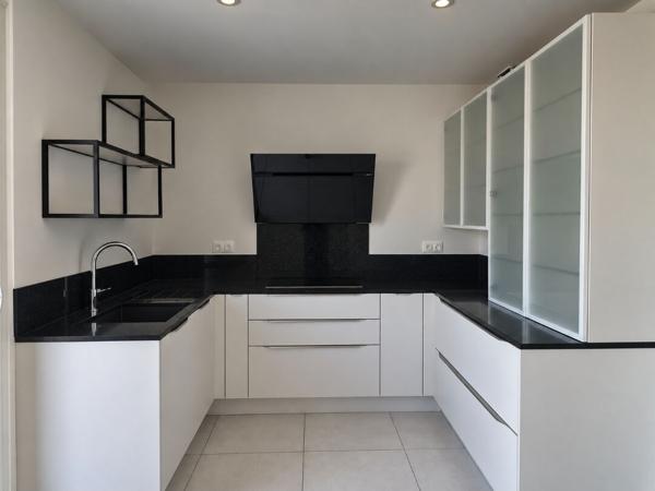 Appartement Balaruc Les Bains 4 pièce(s) 88 m2 avec garage
