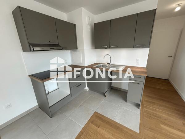 Location Appartement 3 pièces 60 m² - Clichy 92110