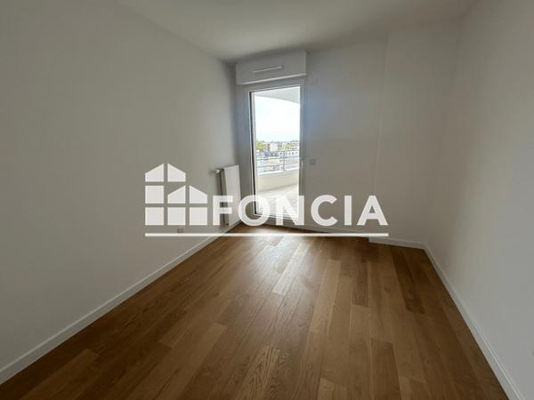 Location Appartement 3 pièces 60 m² - Clichy 92110