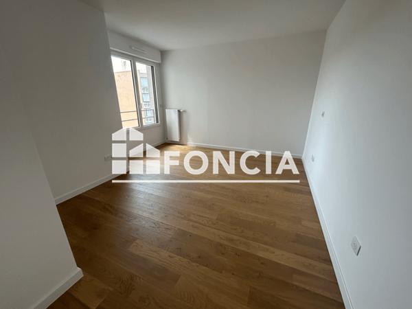 Location Appartement 3 pièces 60 m² - Clichy 92110