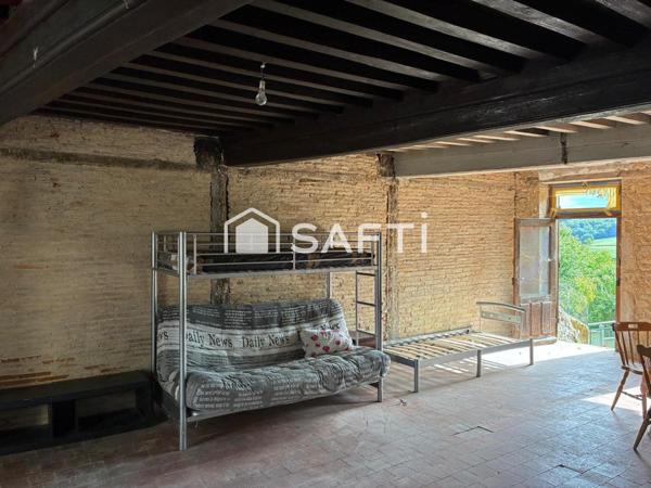 Maison calme avec magnifique vue.