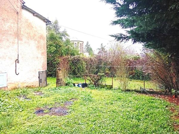 Maison  3 pièces 66 m2 caves jardin