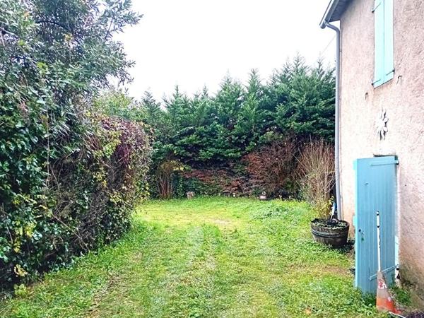 Maison  3 pièces 66 m2 caves jardin